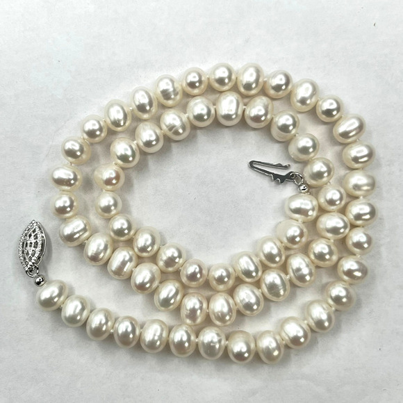 Genuine Natural Freshwater White Pearl 18" String Necklace Sterling Silver Clasp - Picture 1 of 15